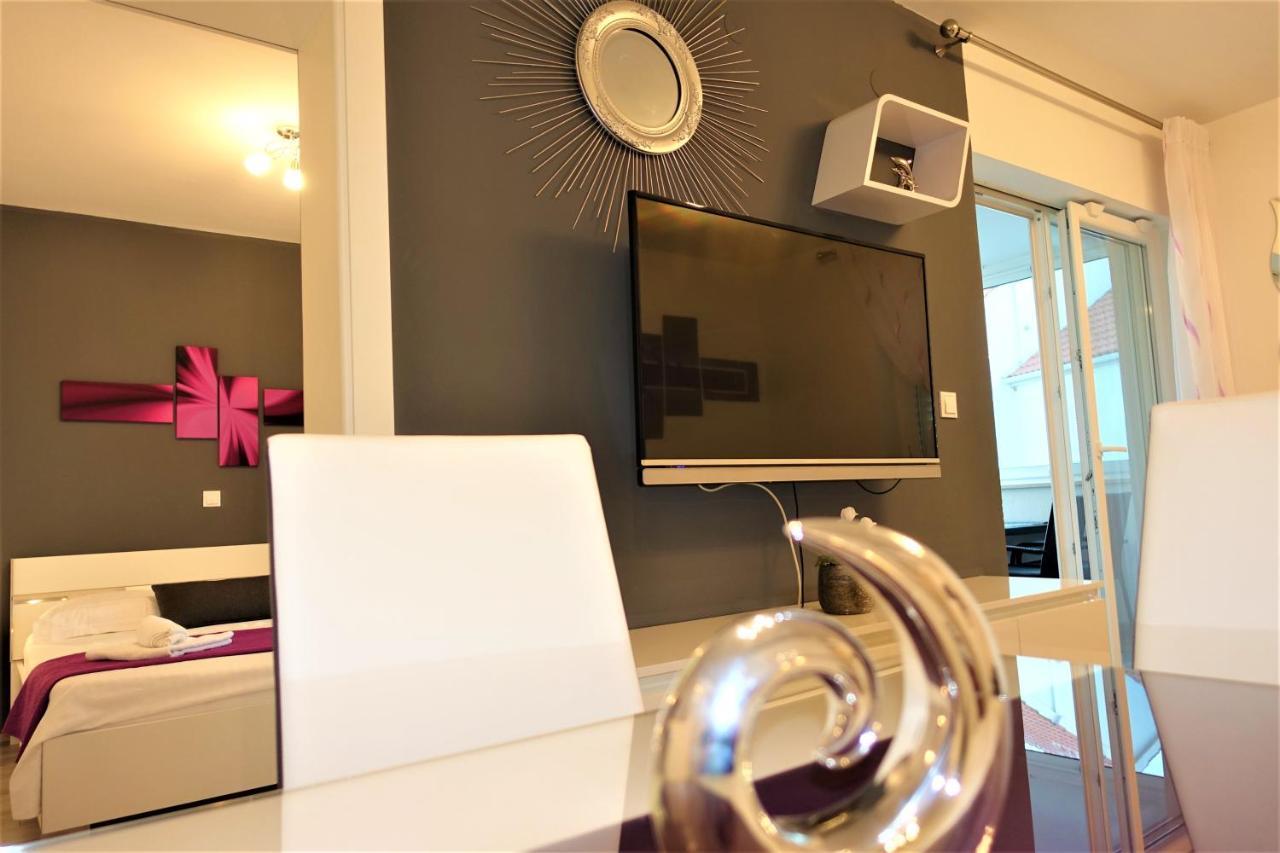 New And Modern Karavona Apartment *