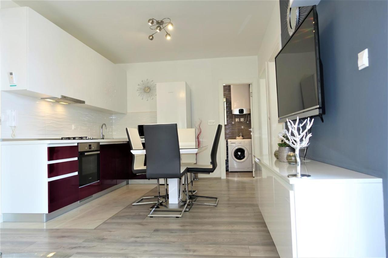 New And Modern Karavona *